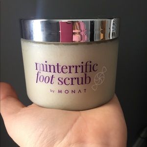 Monat Minterrific Foot Scrub